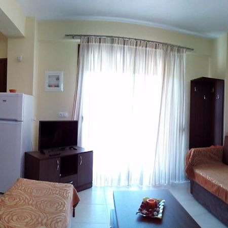 Ianthi Maisonettes เนอาโรดา ภายนอก รูปภาพ
