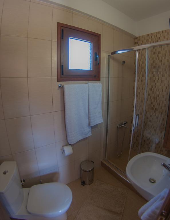 Ianthi Maisonettes เนอาโรดา ภายนอก รูปภาพ