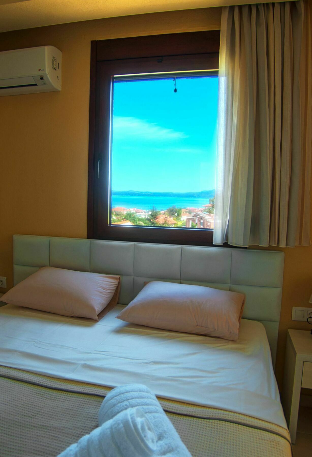 Ianthi Maisonettes เนอาโรดา ภายนอก รูปภาพ